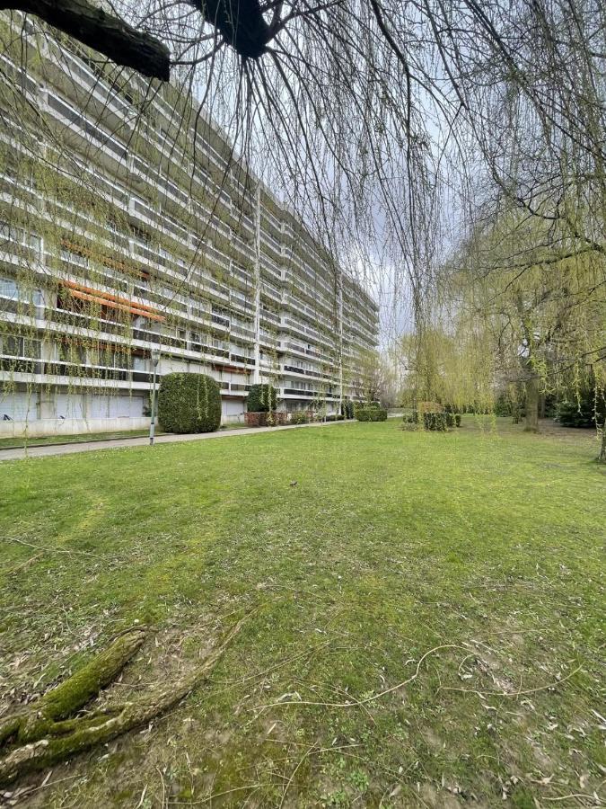 Super Appartement Calme Et Spacieux Dans Bruxelles Экстерьер фото